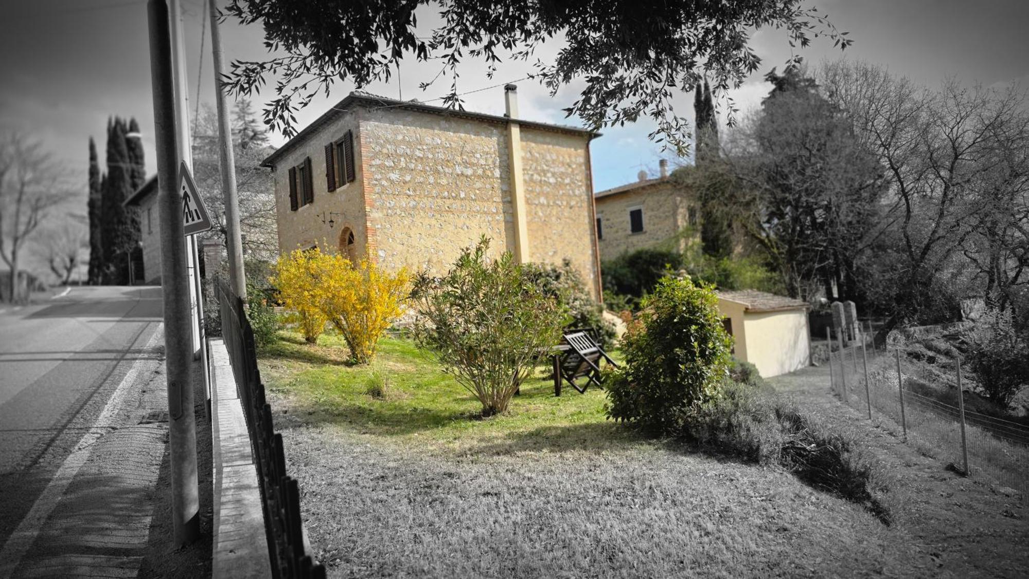 A Casa Di Gabri Villa Montefollonico Luaran gambar
