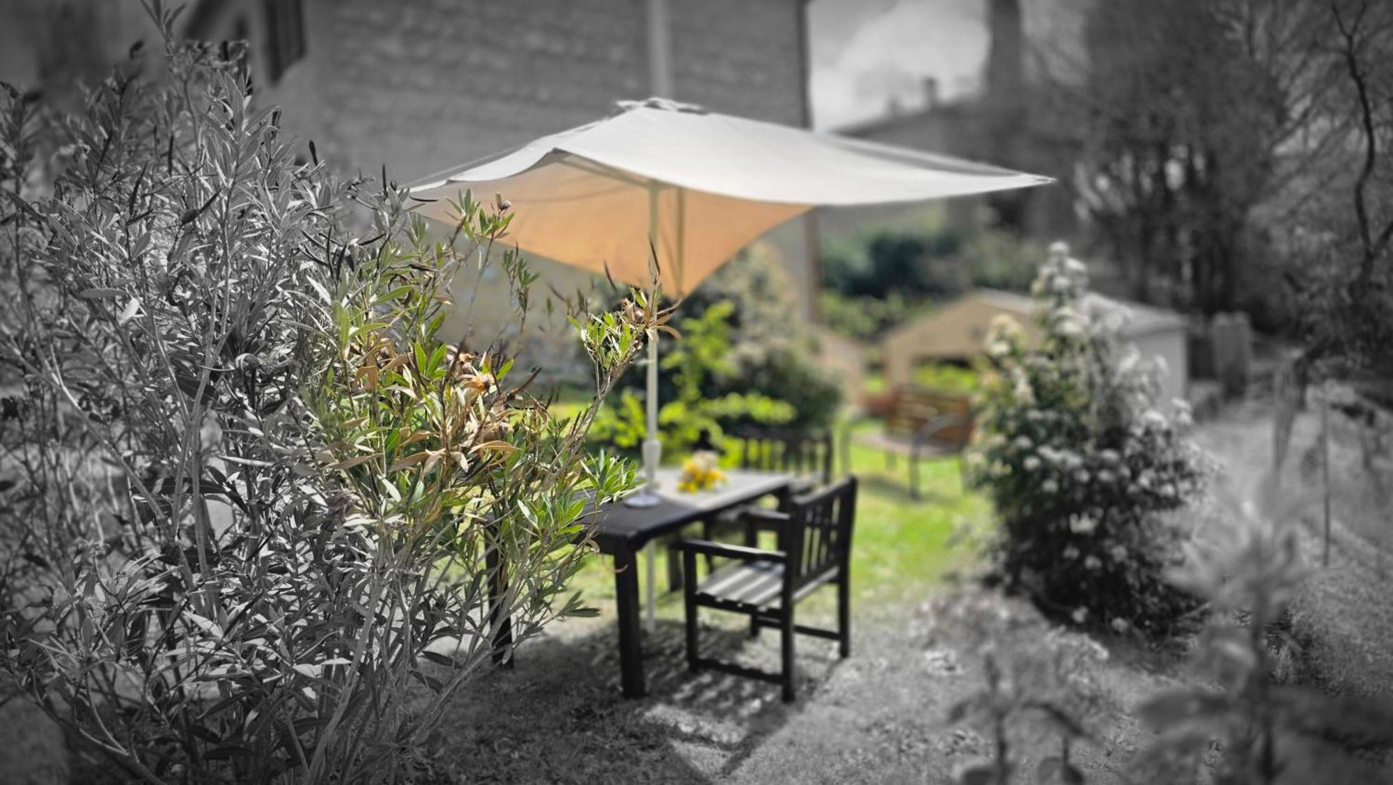 A Casa Di Gabri Villa Montefollonico Luaran gambar
