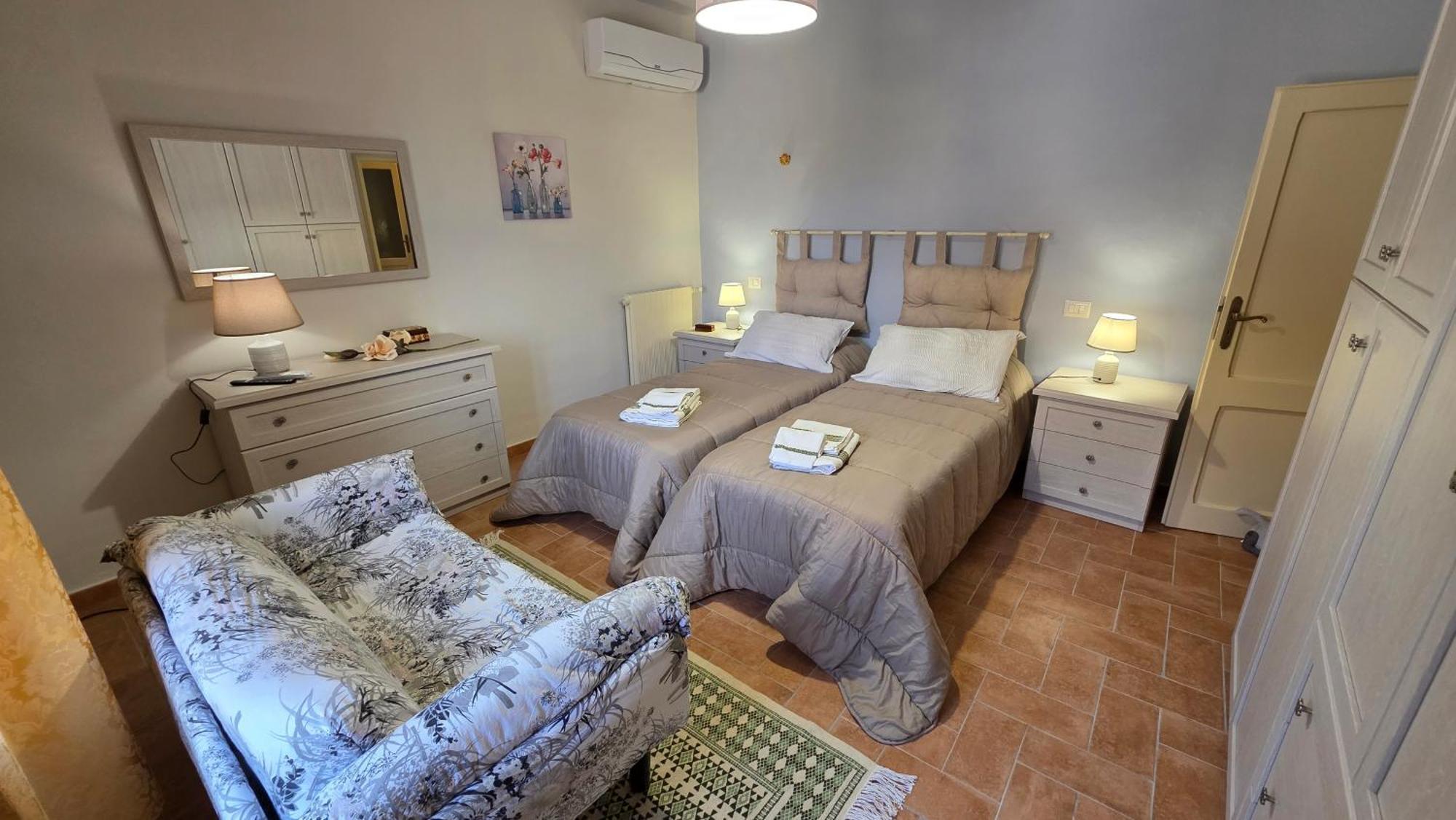 A Casa Di Gabri Villa Montefollonico Luaran gambar